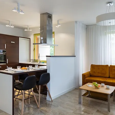 アパート Kamienny Potok Comfy By Bookinghost *